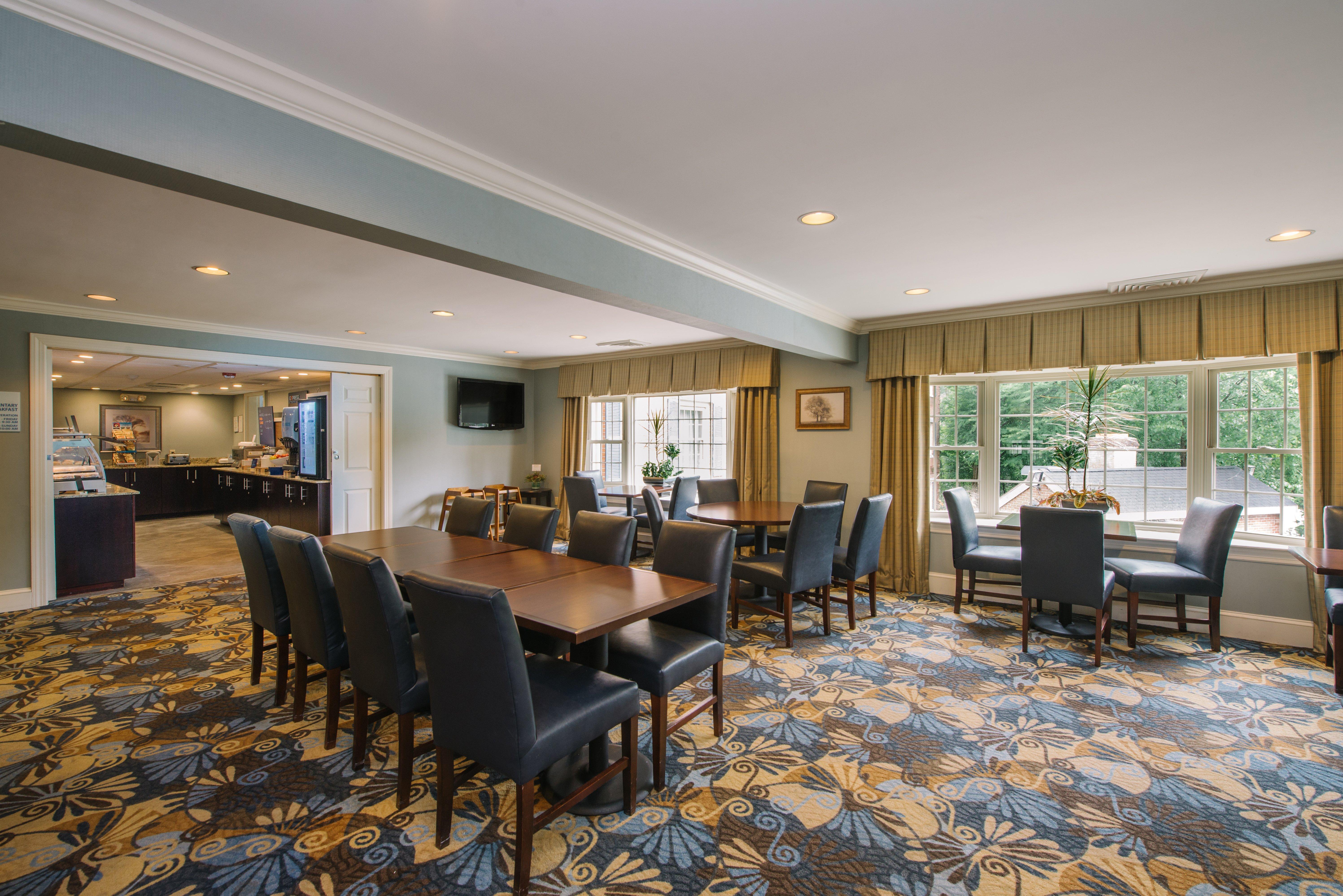 Holiday Inn Express And Suites Merrimack By Ihg Ngoại thất bức ảnh