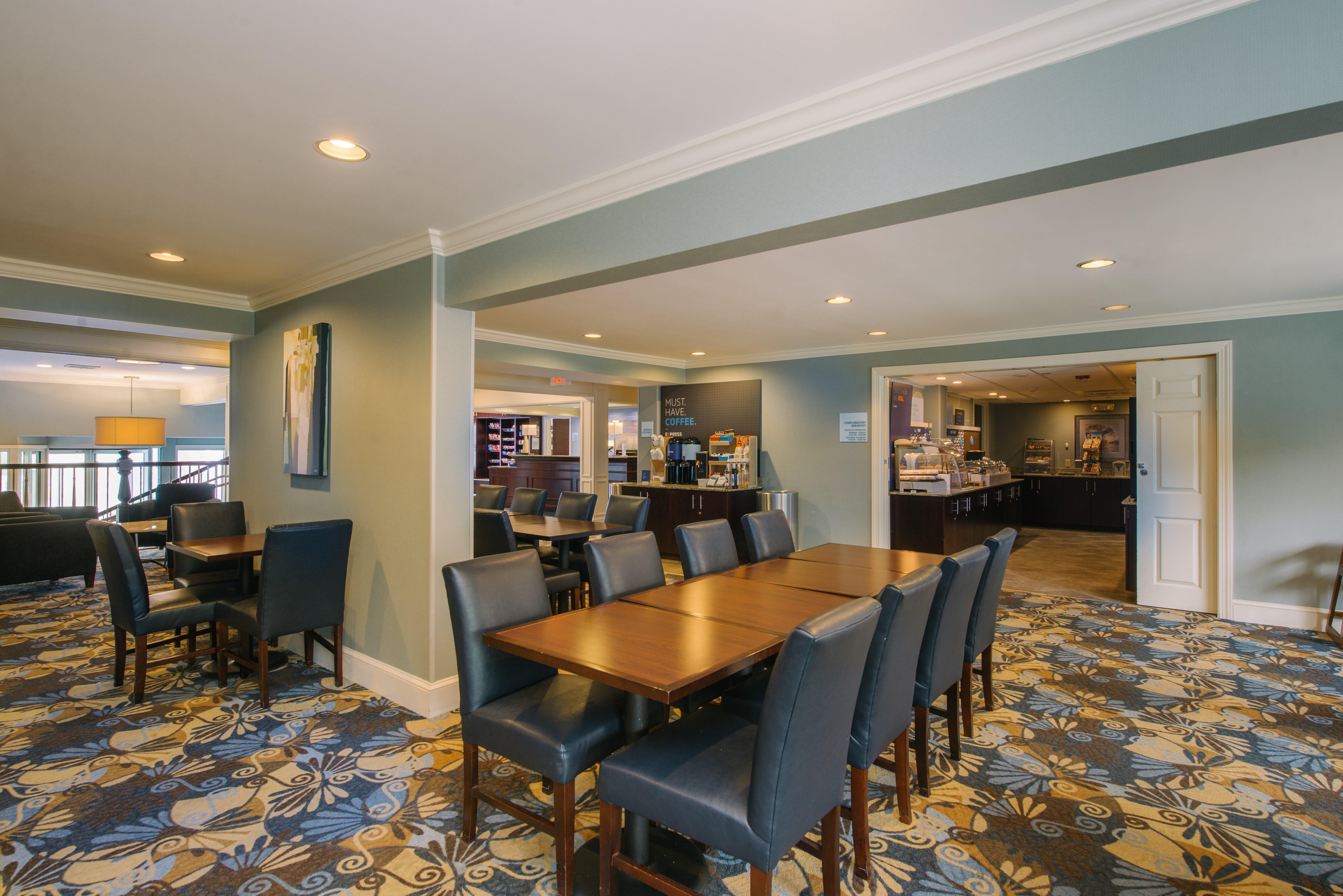 Holiday Inn Express And Suites Merrimack By Ihg Ngoại thất bức ảnh